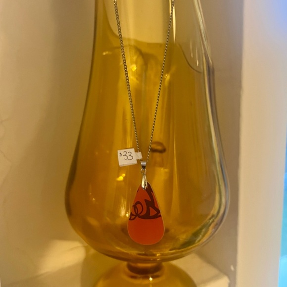 Handcrafted PYREX Upcycled Glass Pendant Necklace 🧡 - Picture 3 of 5